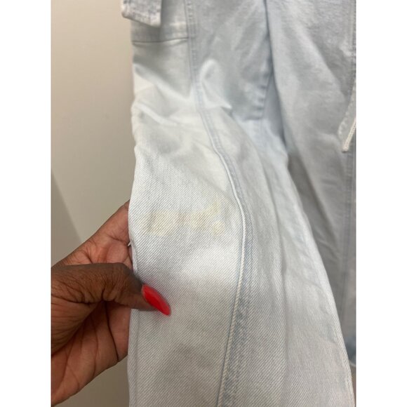 High-Waisted Light Wash Paperbag Waist Jeans With Adjustable Tie Belt For Women - Picture 5 of 10